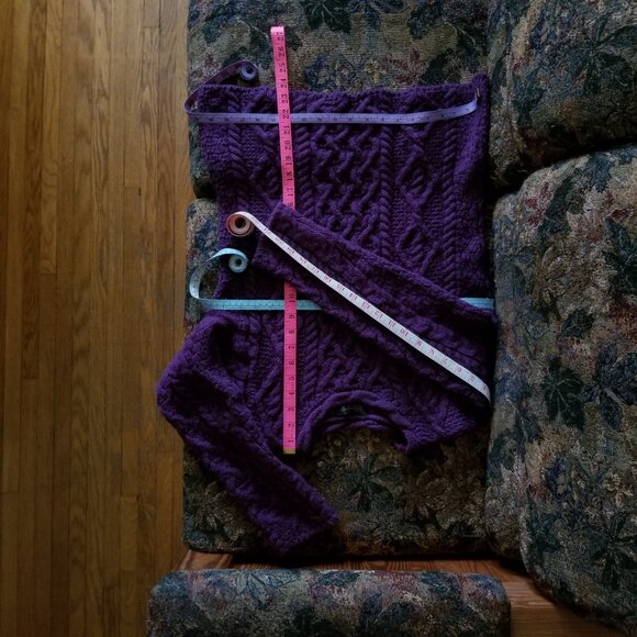 Lambay lattice cable Aran sweater, purple wool, size M, L, by Irelands Eye - Picture 6 of 6